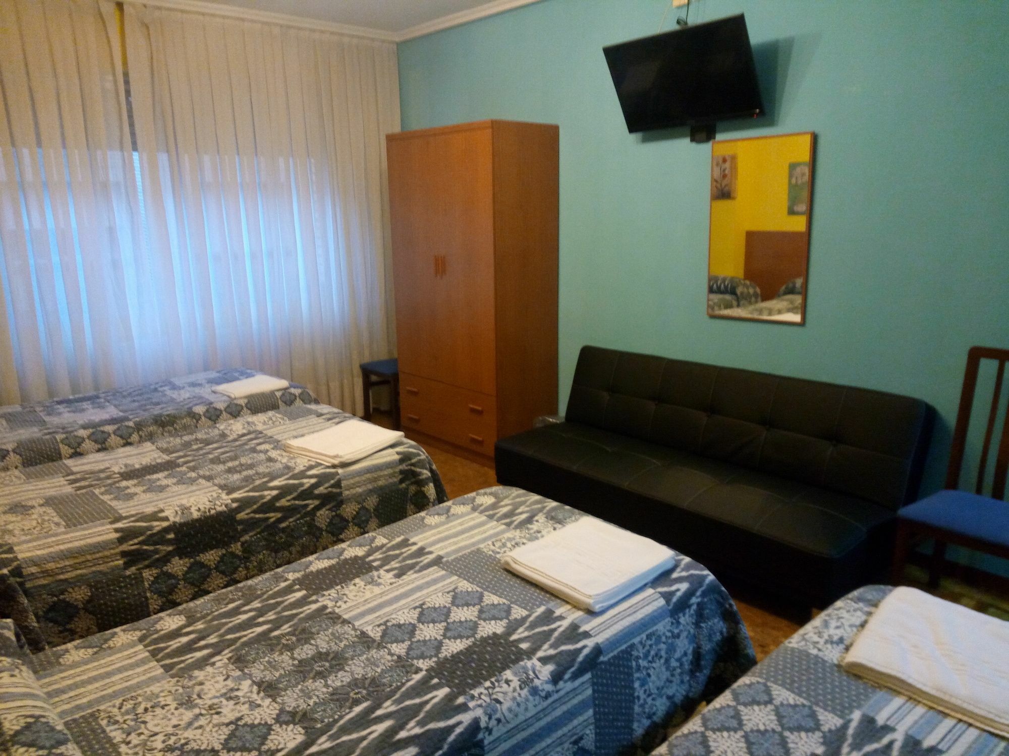 Pension Cinco Villas لوغرونيو المظهر الخارجي الصورة